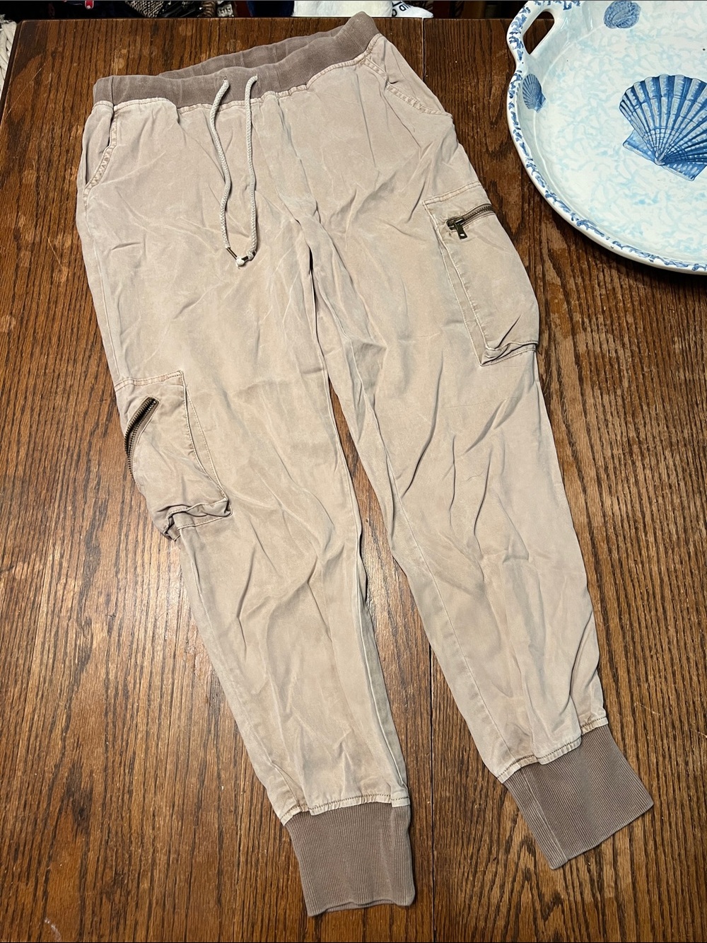 NWOT Young Fabulous & Broke Jupiter Joggers khaki - Picture 4 of 11
